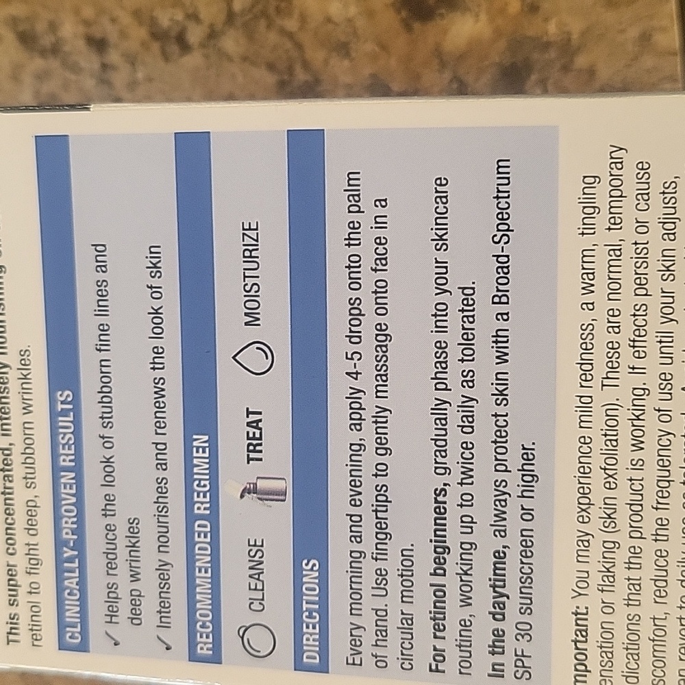 Neutrogena Silver Retinol Serum & Face Oil - Picture 5 of 5